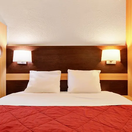 Premiere Classe Rouen Sud - Parc Des Expositions