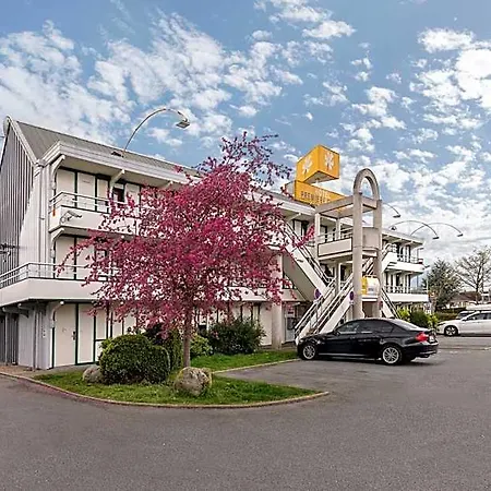 Premiere Classe Rouen Sud - Parc Des Expositions Hotel