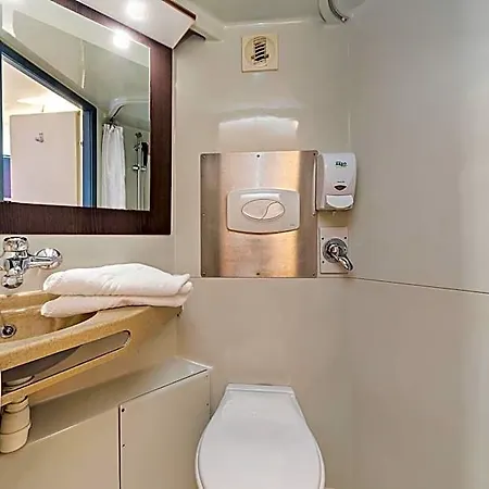 Premiere Classe Rouen Sud - Parc Des Expositions Hotel *