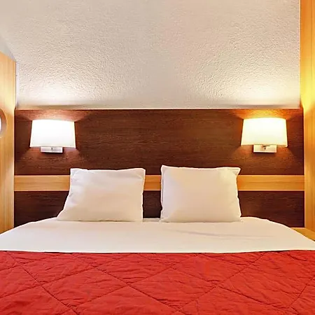 Premiere Classe Rouen Sud - Parc Des Expositions Hotel *
