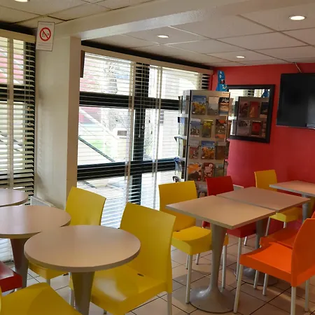 Premiere Classe Rouen Sud - Parc Des Expositions * Saint-Etienne-du-Rouvray